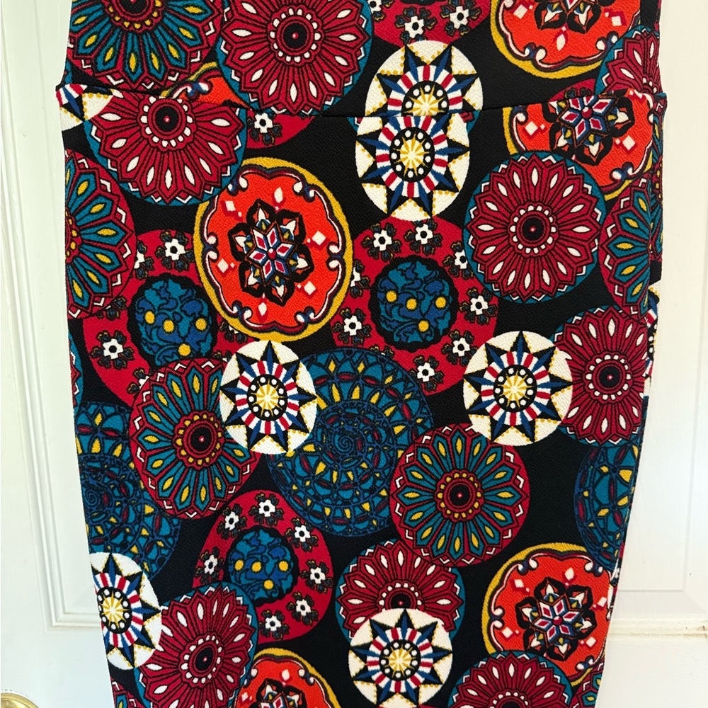 LuLaRoe Red and Orange Knee-Length Pencil Skirt